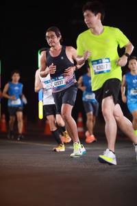 BIB: 425, 42537, 43017
                            <button type="button" onclick="openModal(21305232)" class="btn btn-primary btn-sm float-right btn-popup" data-toggle="modal" data-target=".modal-high-quality">
                        <i class="fas fa-shopping-cart"></i> Add to Cart
                    </button>
                                            <button type="button" onclick="isThisMe(21305232, true)" class="btn btn-success btn-sm float-right btn-popup btn-isme hidden" data-toggle="tooltip" data-placement="bottom" title="นี่คือรูปของคุณใช่ไหม คลิกที่นี่เพื่อเอาเข้าอัลบั้ม">
                        <i class="fas fa-plus"></i> Add to album
                    </button>
                    <button type="button" onclick="isThisMe(21305232, false)" class="btn btn-warning btn-sm float-right btn-popup btn-isnotme hidden">
                        <i class="fas fa-ban"></i> Remove from album
                    </button>